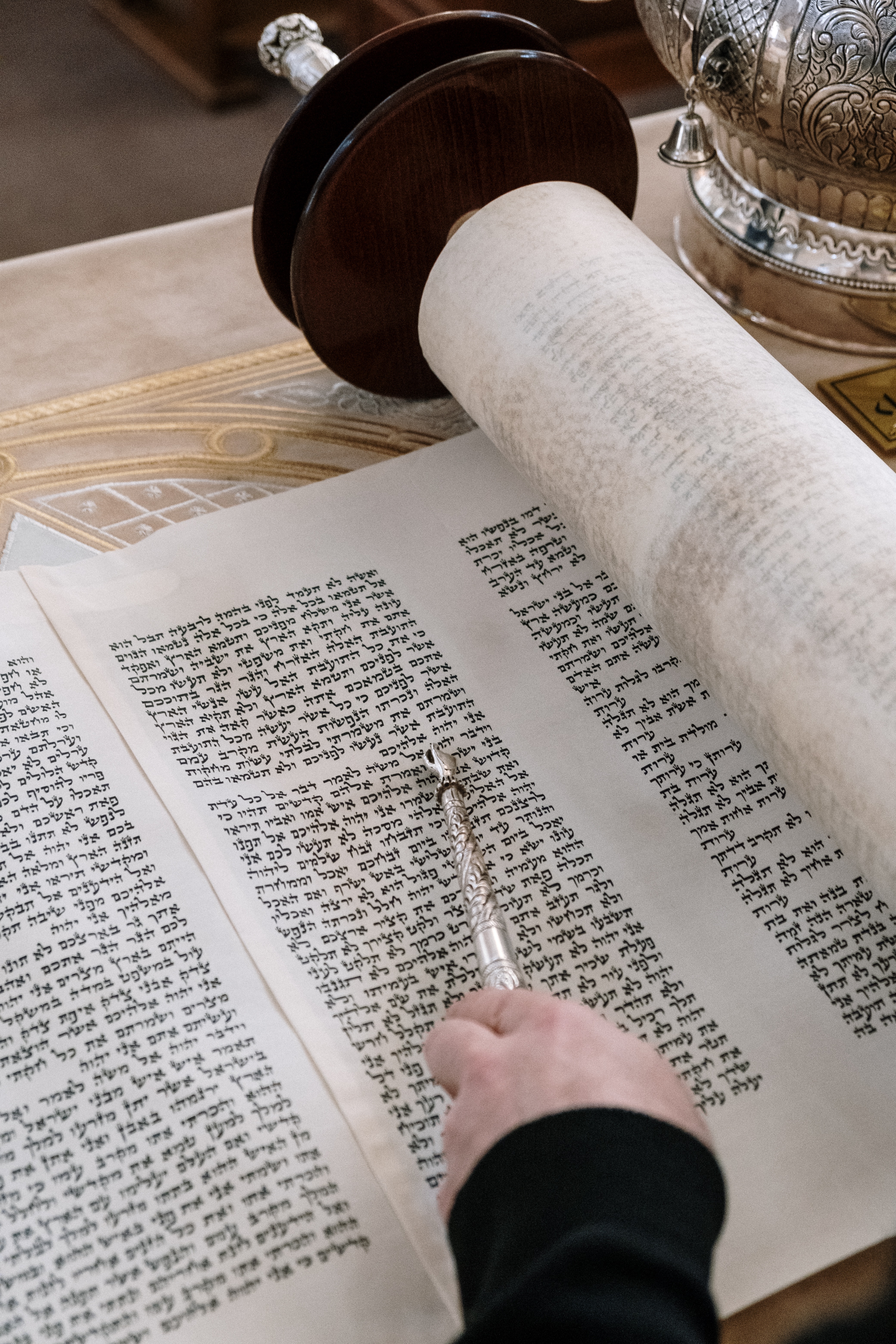 Тора — главная книга в иудаизме