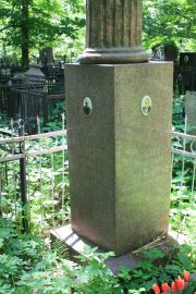 Шпильфер Исаак Меерович, Москва, Востряковское кладбище
