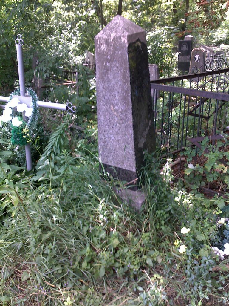 (заброшенная могила) , Полтава, Еврейское кладбище