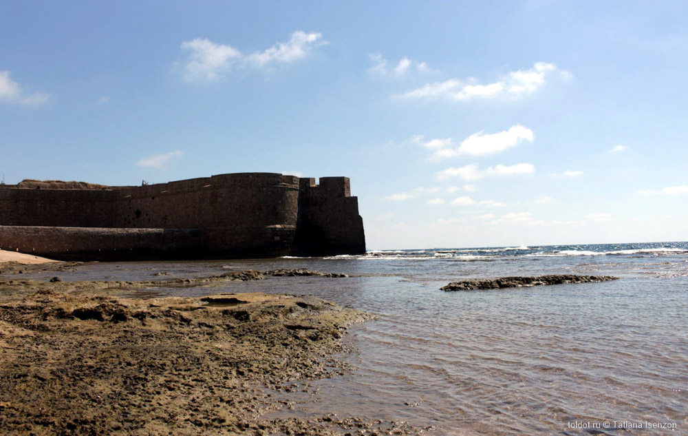  Татьяна Исензон  — Руины древнего порта