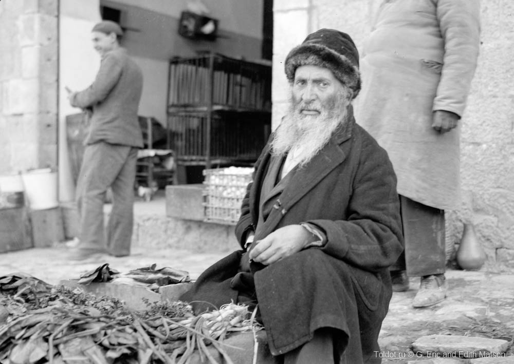   Неизвестный автор  — Еврейский рынок в Меа Шеарим