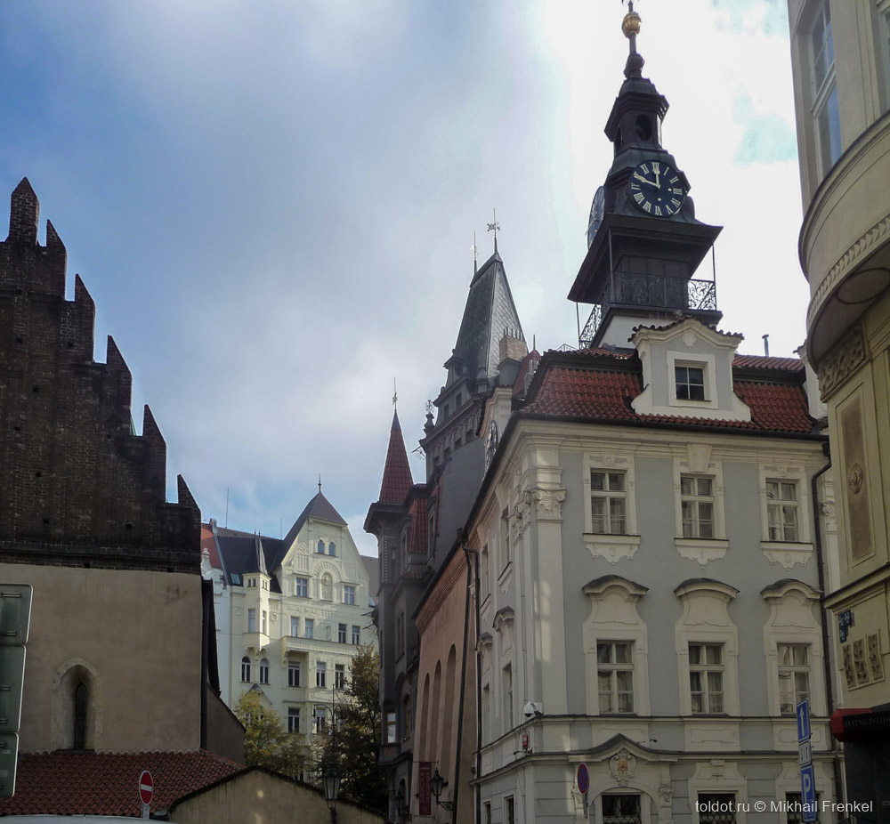  Михаил Френкель  — Староновая и Высокая синагоги Праги