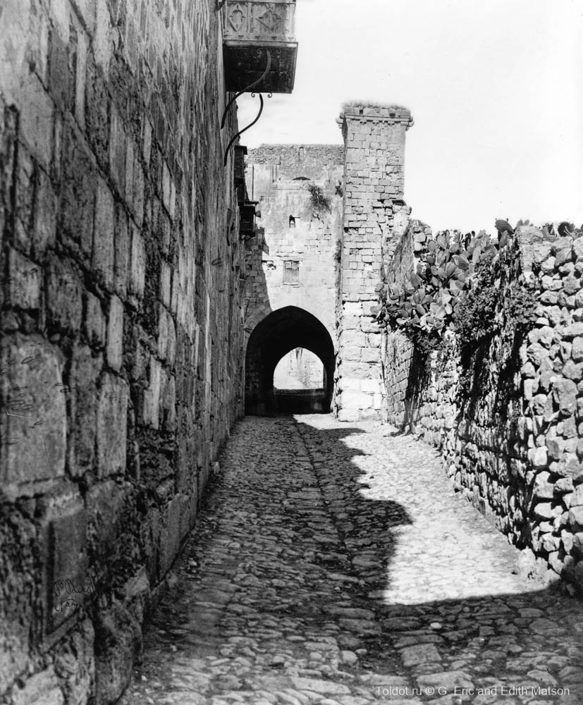   Неизвестный автор  — Крепость Антония в Старом городе