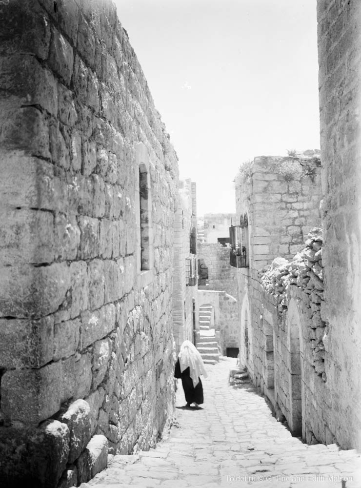   Неизвестный автор  — Старая улочка, Бейт-Лехем