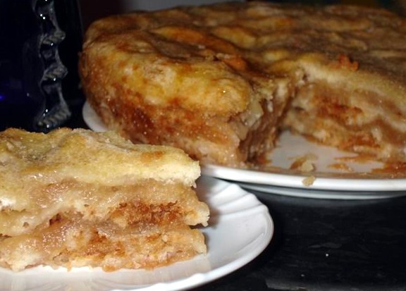 Болгарский насыпной пирог с яблоками