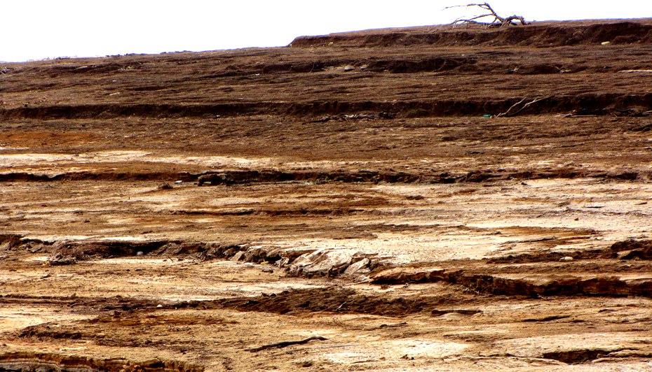 Мертвое море умирает, каждый год высыхая по метру